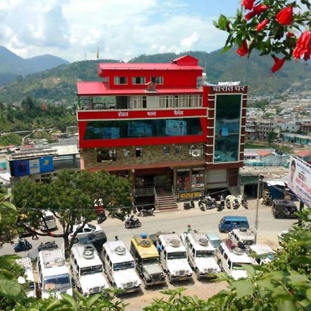 Oyo 37525 Hotel Mall Palace Pithorāgarh Kültér fotó