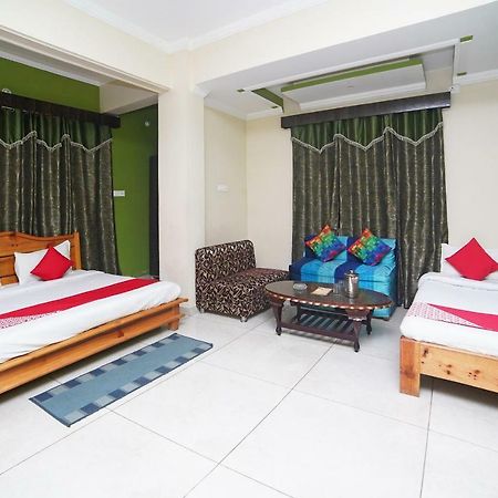 Oyo 37525 Hotel Mall Palace Pithorāgarh Kültér fotó