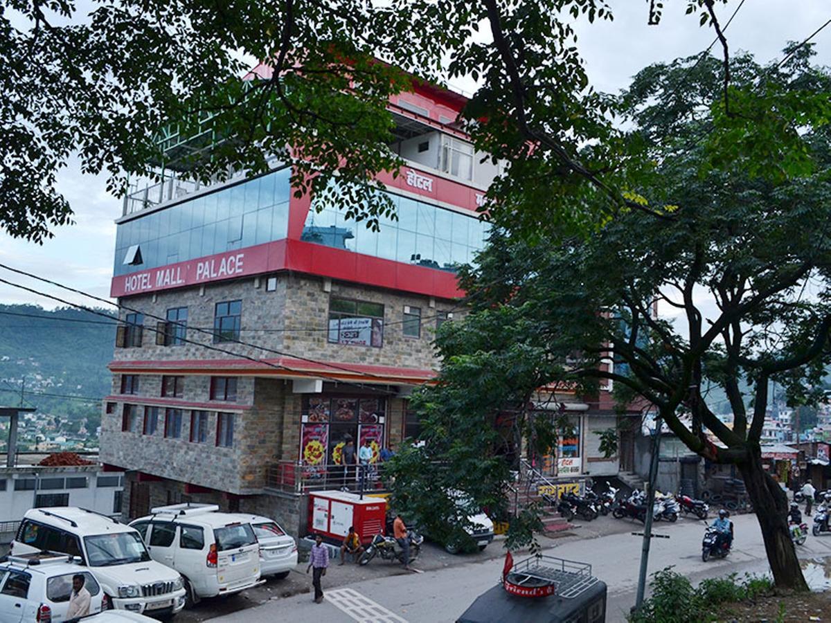 Oyo 37525 Hotel Mall Palace Pithorāgarh Kültér fotó