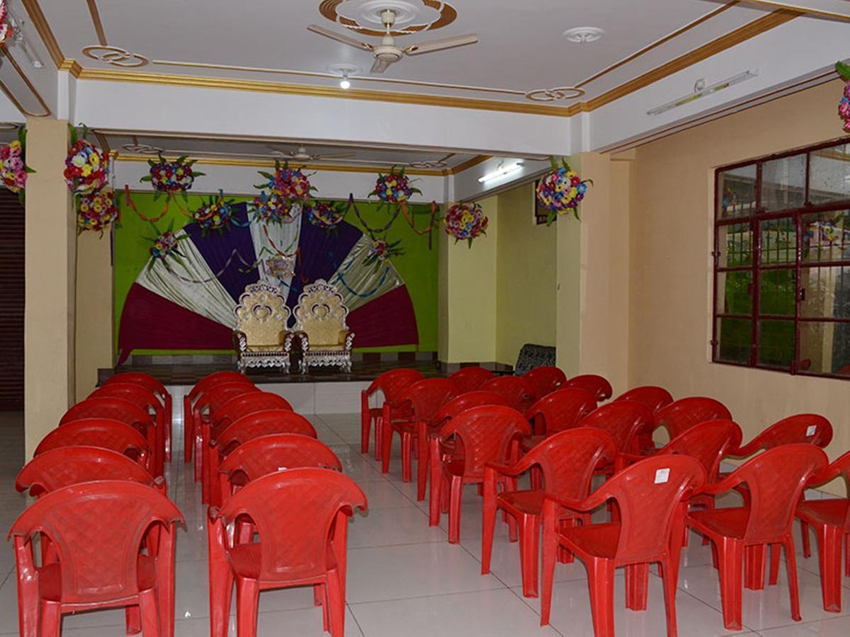Oyo 37525 Hotel Mall Palace Pithorāgarh Kültér fotó